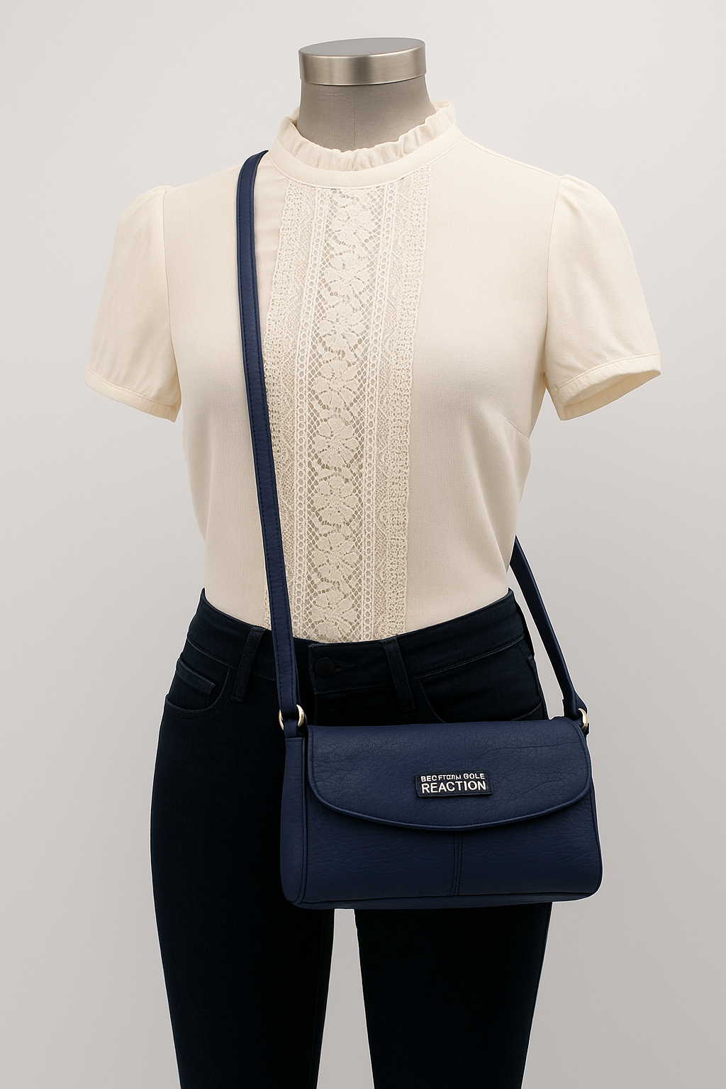 Kenneth Cole Reaction Blue Leather Clutch, Pre-Owned