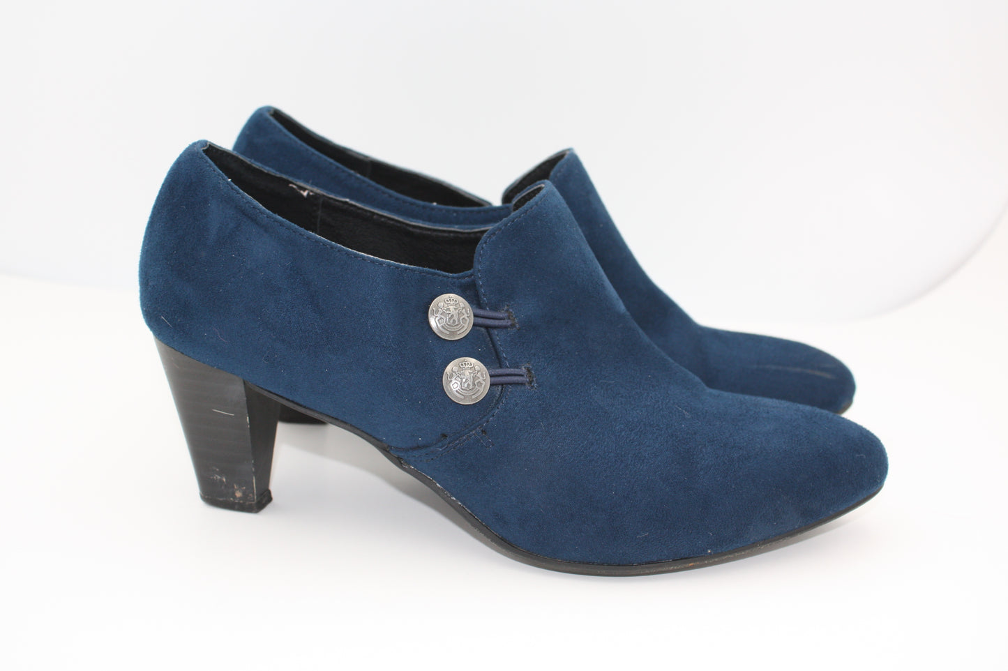 Rialto Women’s Navy Suede Short Boots, Size 8.5, Pre-Owned