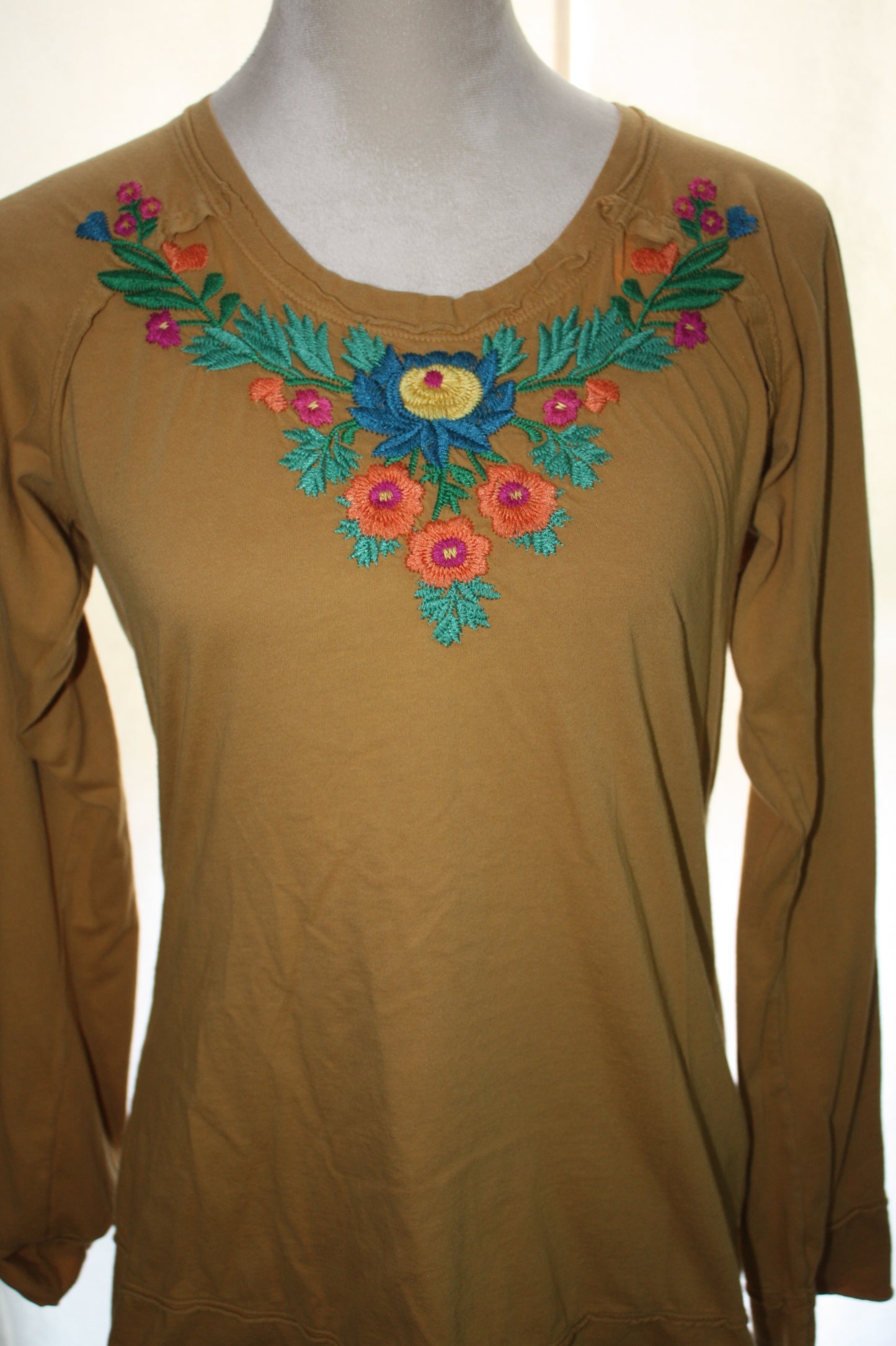 Boho Embroidered “Love” Mustard Long Sleeve Tee, Women's, Size L, Pre-Owned
