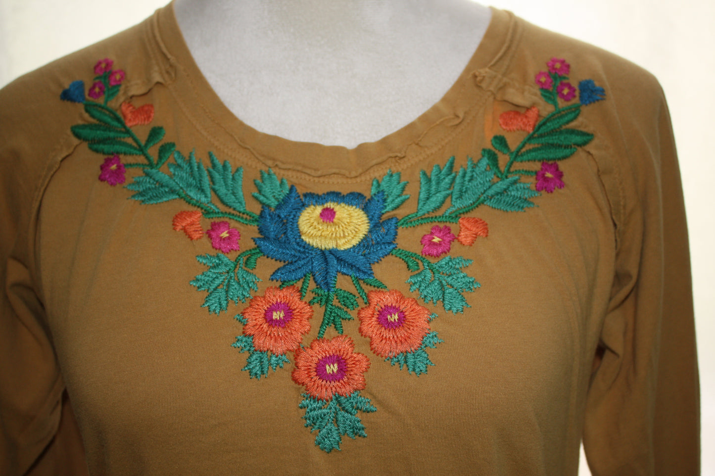 Boho Embroidered “Love” Mustard Long Sleeve Tee, Women's, Size L, Pre-Owned
