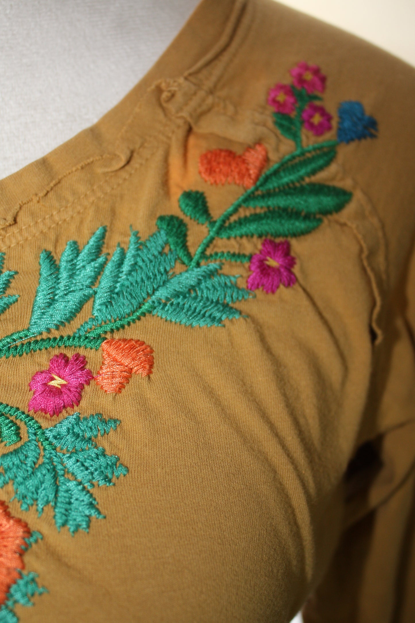 Boho Embroidered “Love” Mustard Long Sleeve Tee, Women's, Size L, Pre-Owned