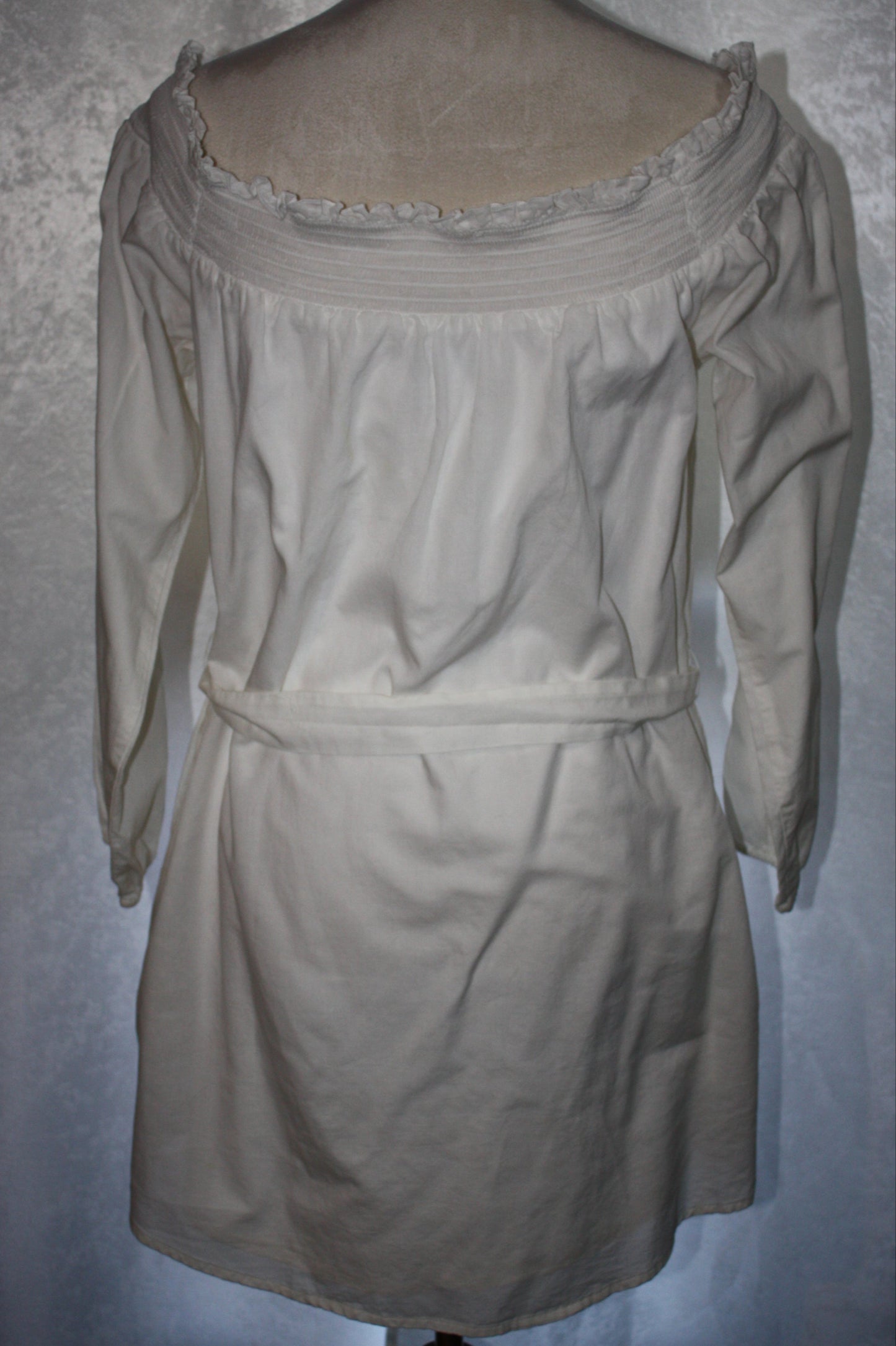 Express White Off-the-Shoulder Tunic Blouse, Women's, Size L, Pre-Owned