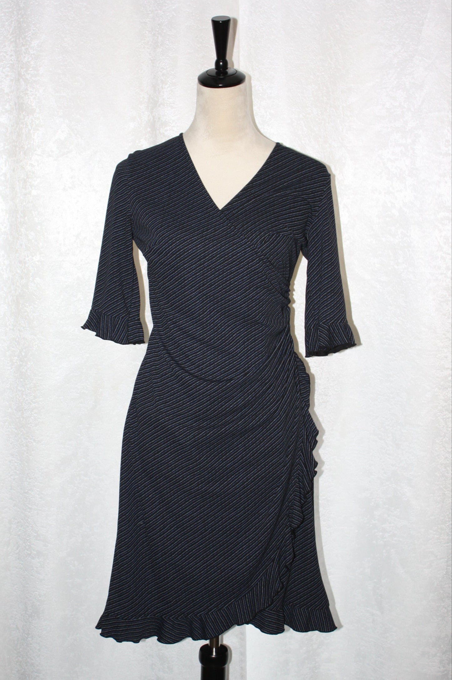 Express, Classic Navy & White Ruffle Wrap Dress, Women's, Size 7/8, Size M, Pre-Owned