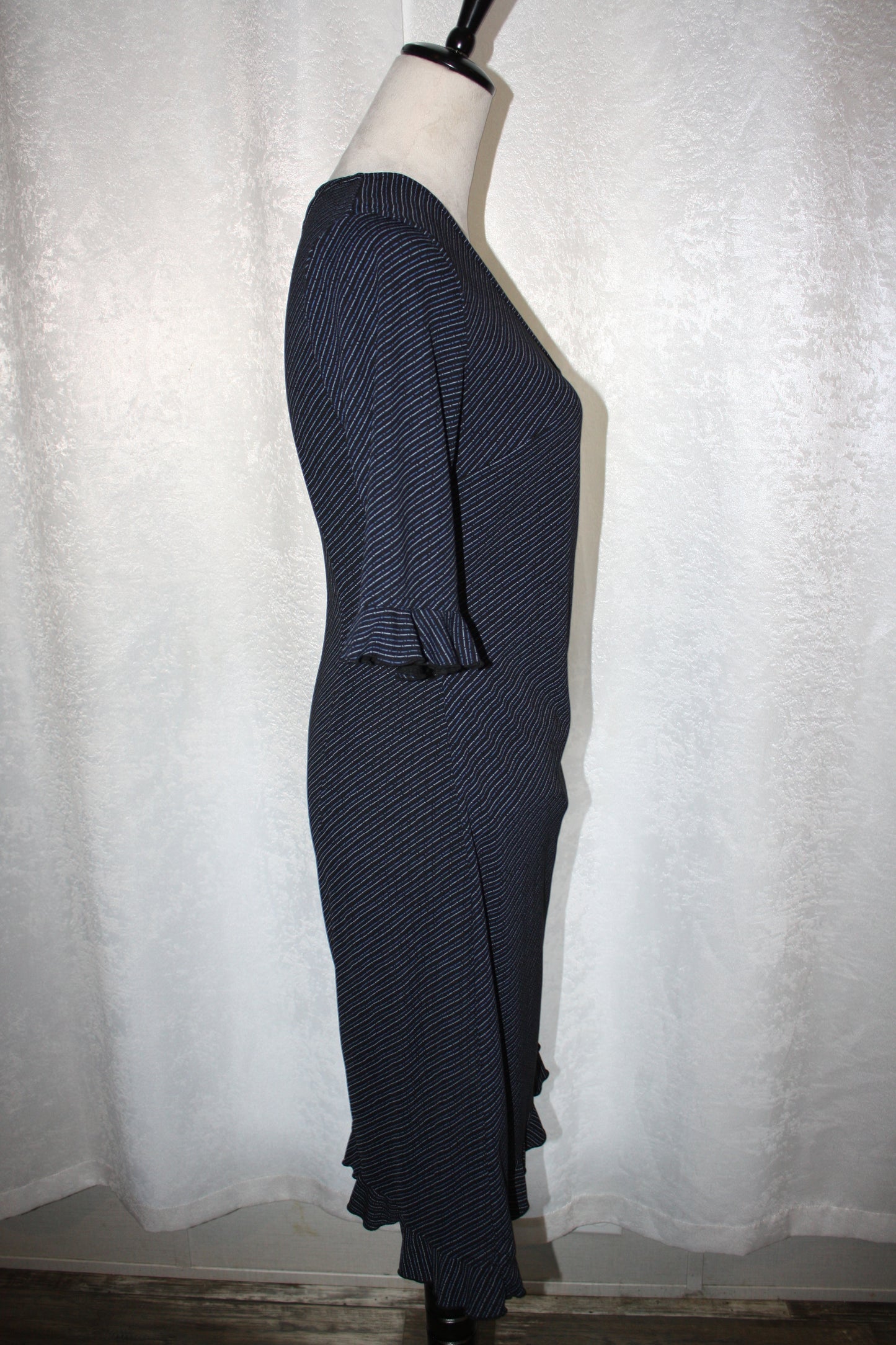 Express, Classic Navy & White Ruffle Wrap Dress, Women's, Size 7/8, Size M, Pre-Owned